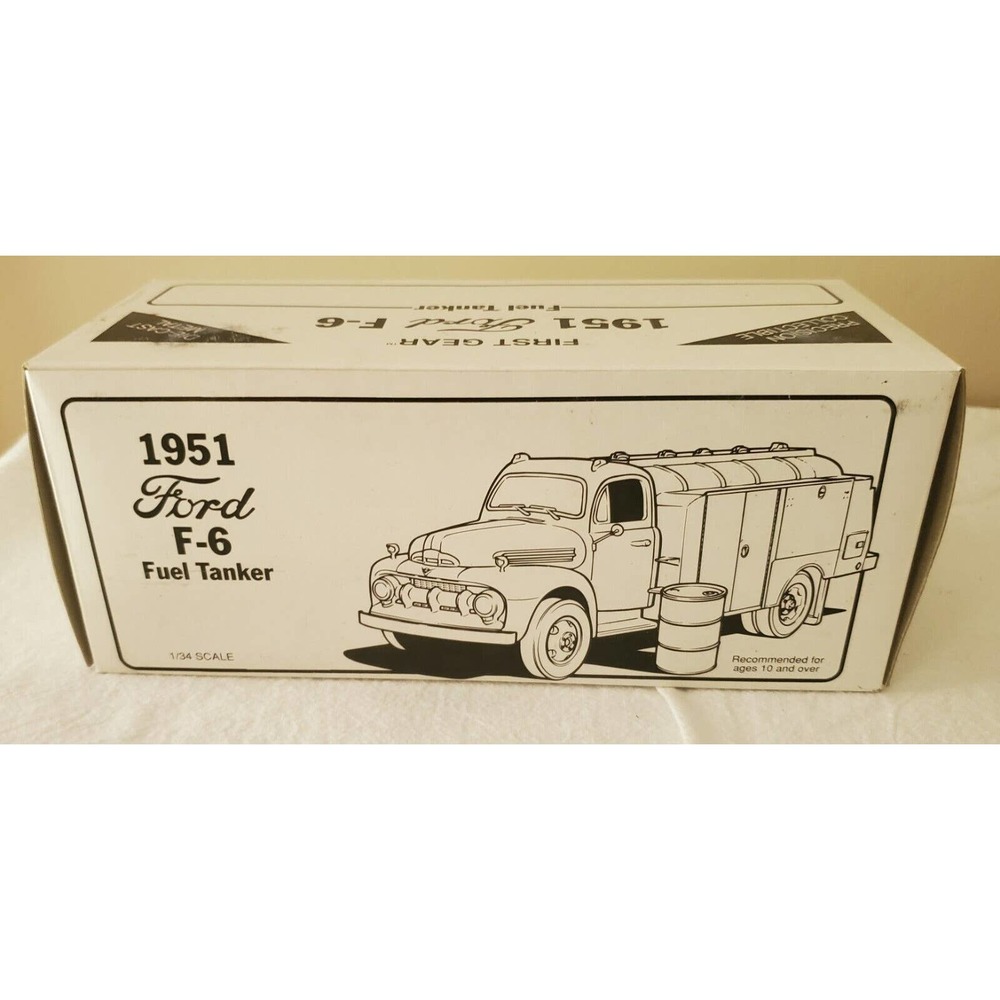 First Gear 1951 Ford Fuel Tanker 1/34 Scale